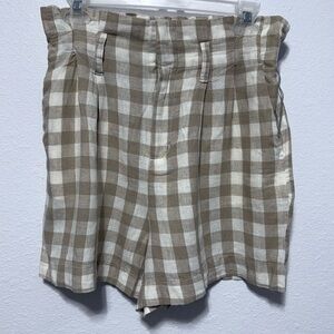 a new day High Waist Plaid Shorts in Tan and White